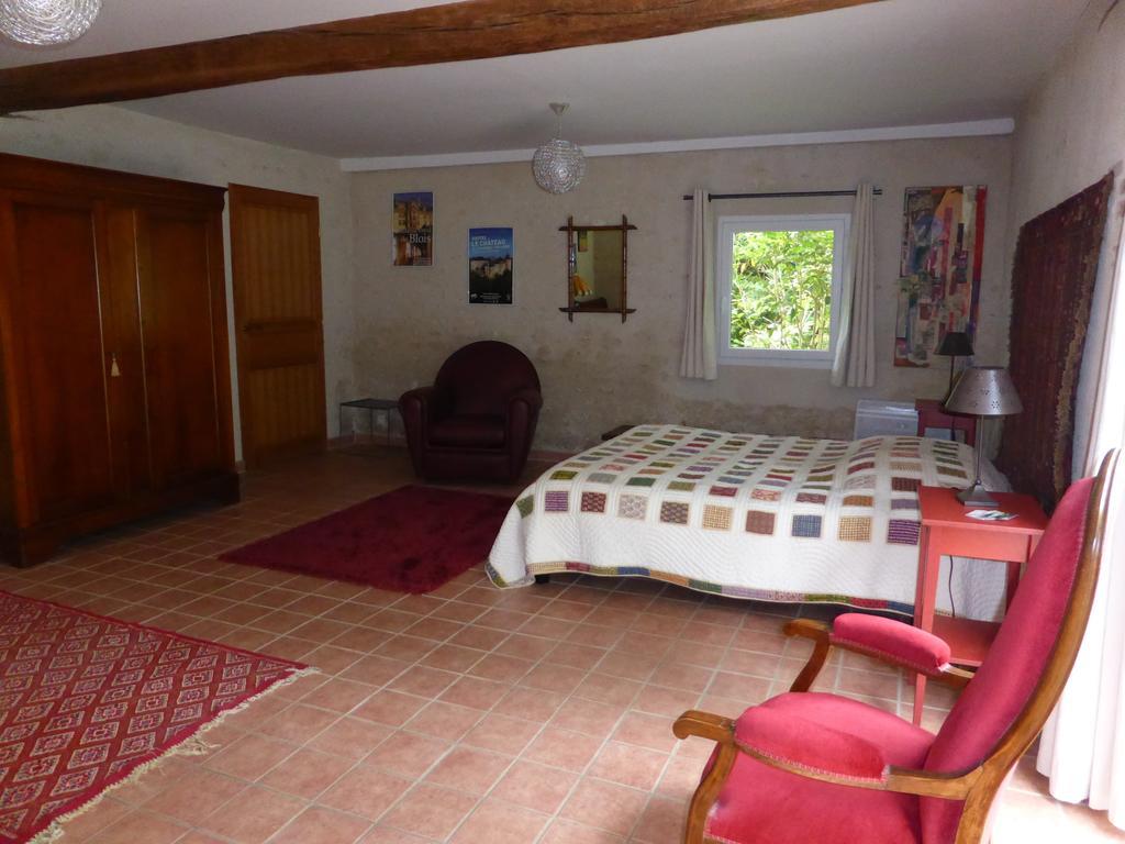 Les Fontenils Lassay-sur-Croisne Rom bilde